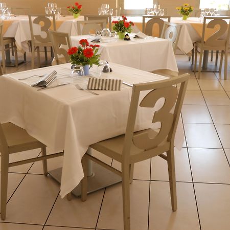 Hotel Ancora Понтеканяно Екстериор снимка