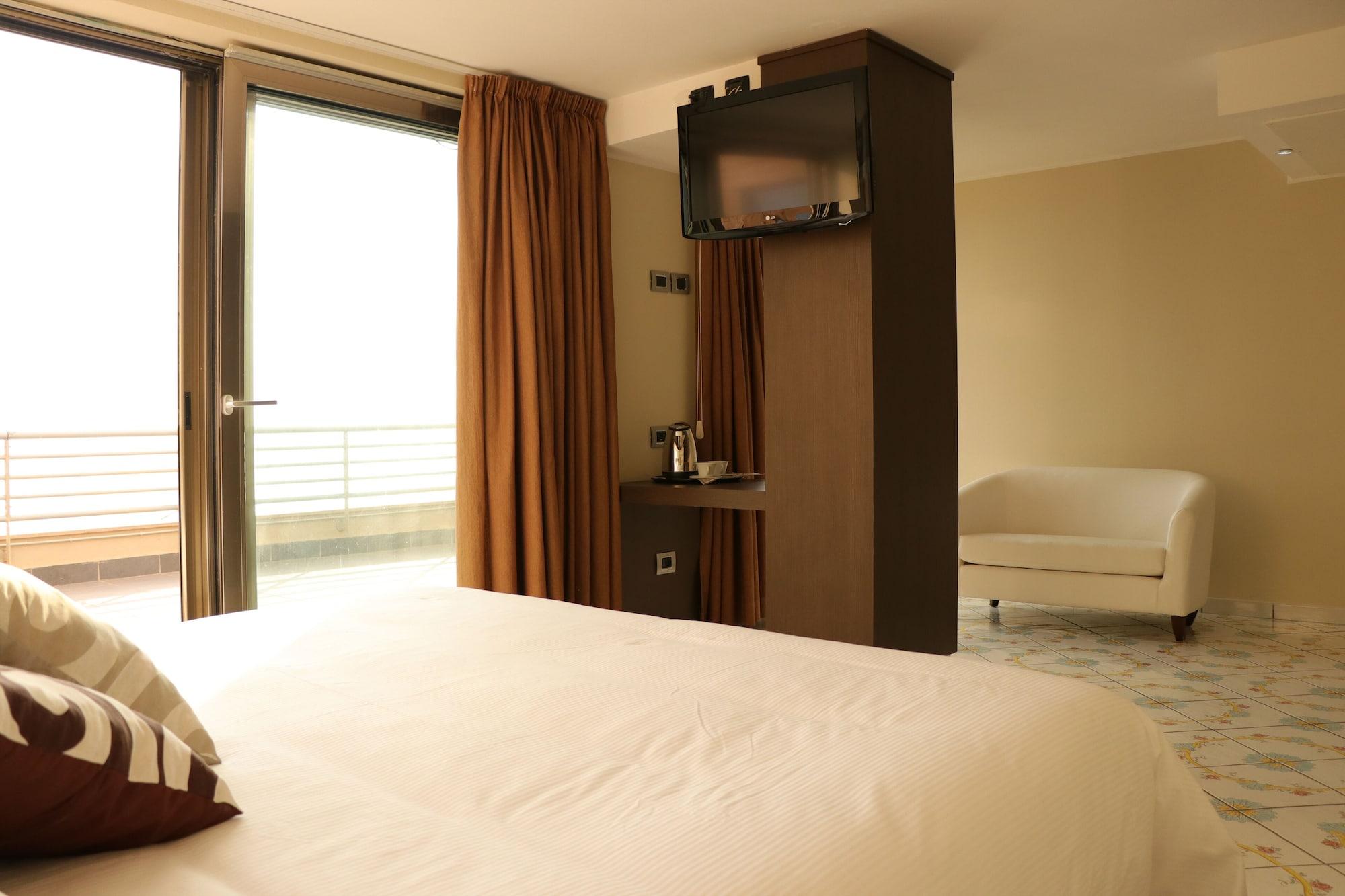 Hotel Ancora Понтеканяно Екстериор снимка