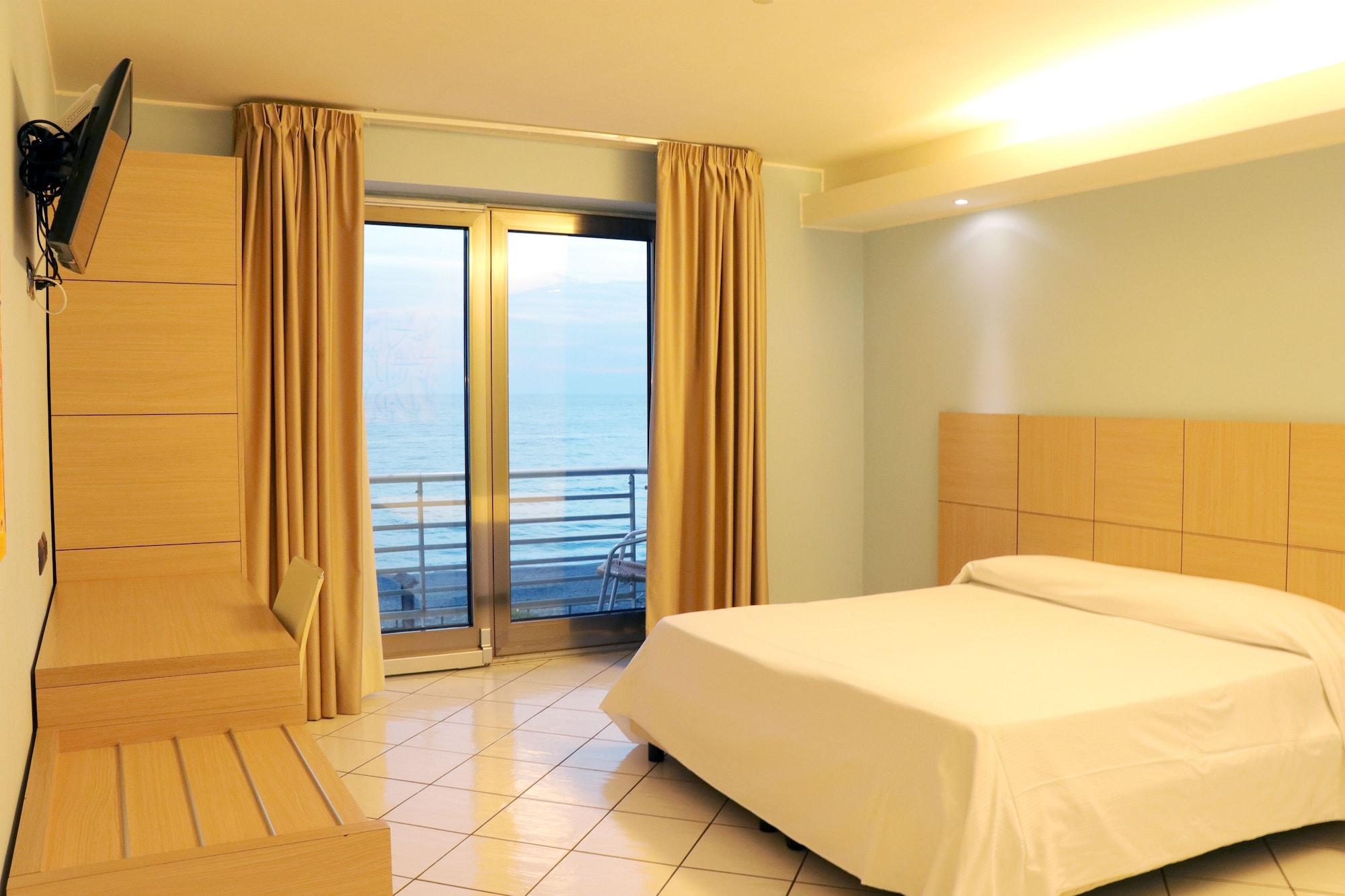 Hotel Ancora Понтеканяно Екстериор снимка