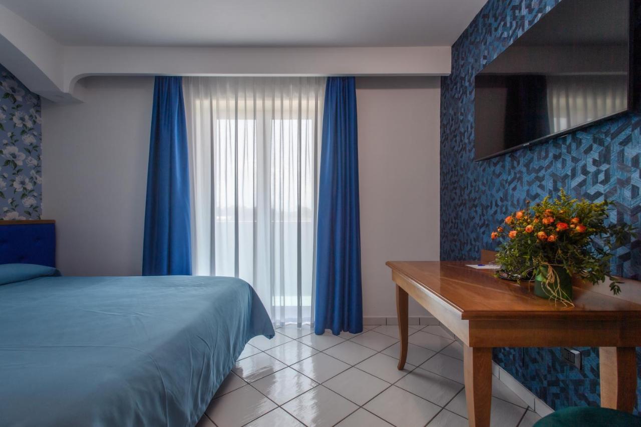 Hotel Ancora Понтеканяно Екстериор снимка