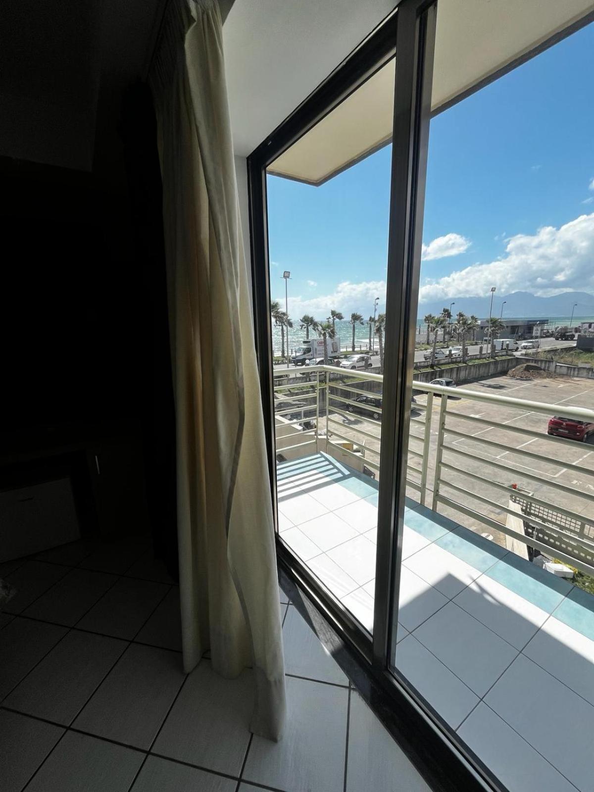 Hotel Ancora Понтеканяно Екстериор снимка