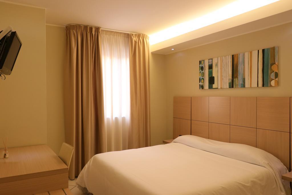 Hotel Ancora Понтеканяно Екстериор снимка