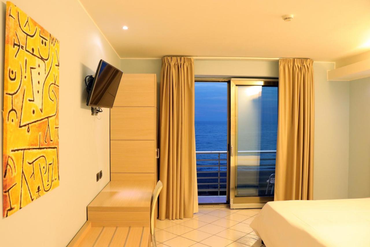 Hotel Ancora Понтеканяно Екстериор снимка